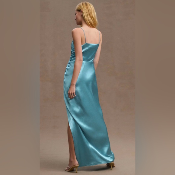 Sachin & Babi Jennings Ruched Hammered Satin Side Slit Gown SIZE 4 NWT - Picture 3 of 12